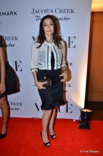 at Vogue_s 5th Anniversary bash in Trident, Mumbai on 22nd Sept 2012 (281).JPG